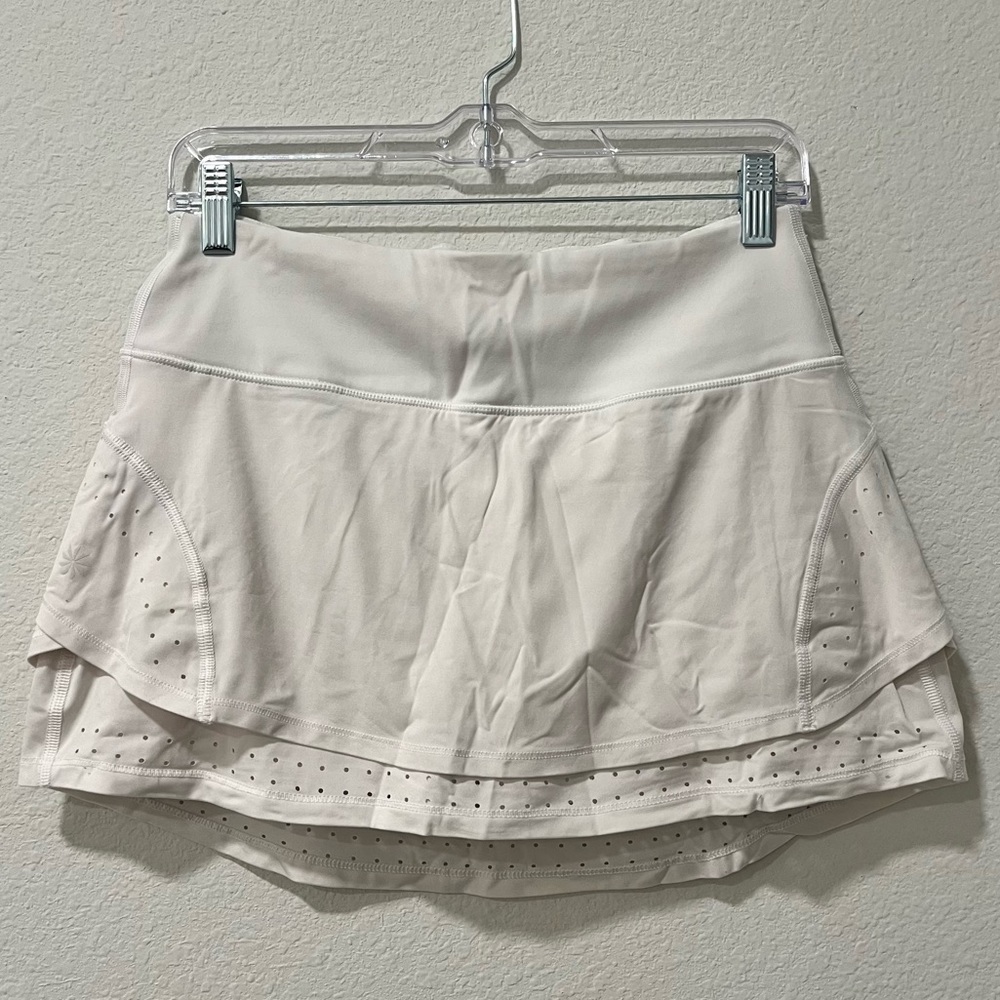 ATHLETA STEALTH SKIRT- EUC
